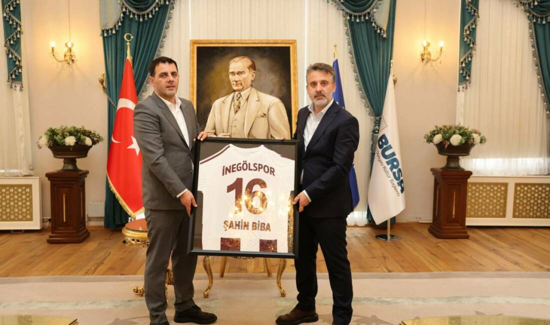 Bursa ekibinden Başkanvekili Biba’ya özel ziyaret 2026-2027 sezonunda Nesine 2.Lig Kırmızı Grup’ta mücadele edecek İnegölspor yönetimi