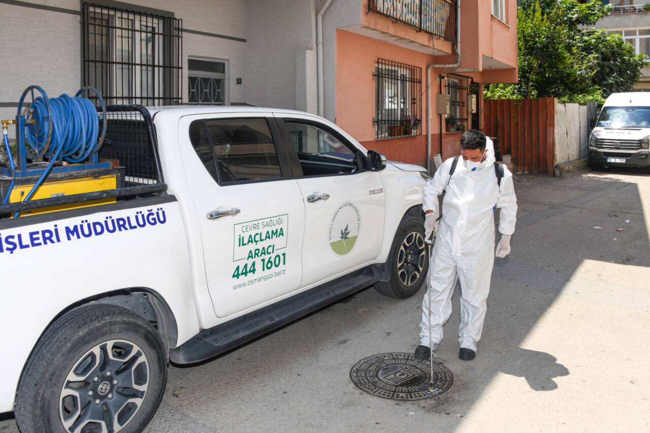 Bursa sokaklarında haşere avı 1 ilaclama 4