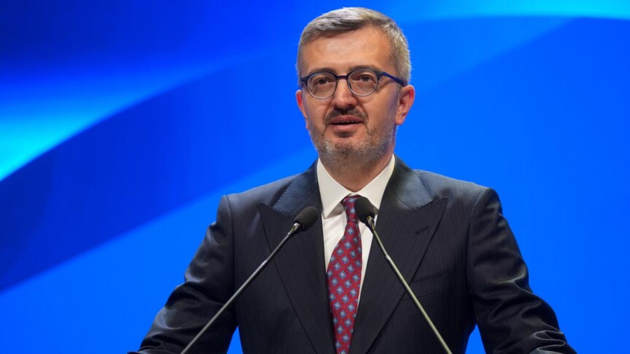 İletişim Başkanından medyaya 15 Temmuz çağrısı 1 iletisim baskanindan medyaya 15 temmuz cagrisi b078019cb991