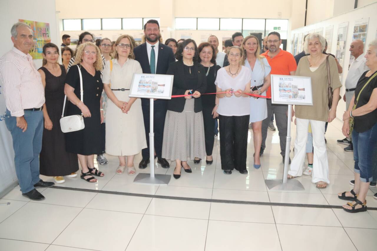 Bursalı mimarlardan anlamlı sergi 1 img0147