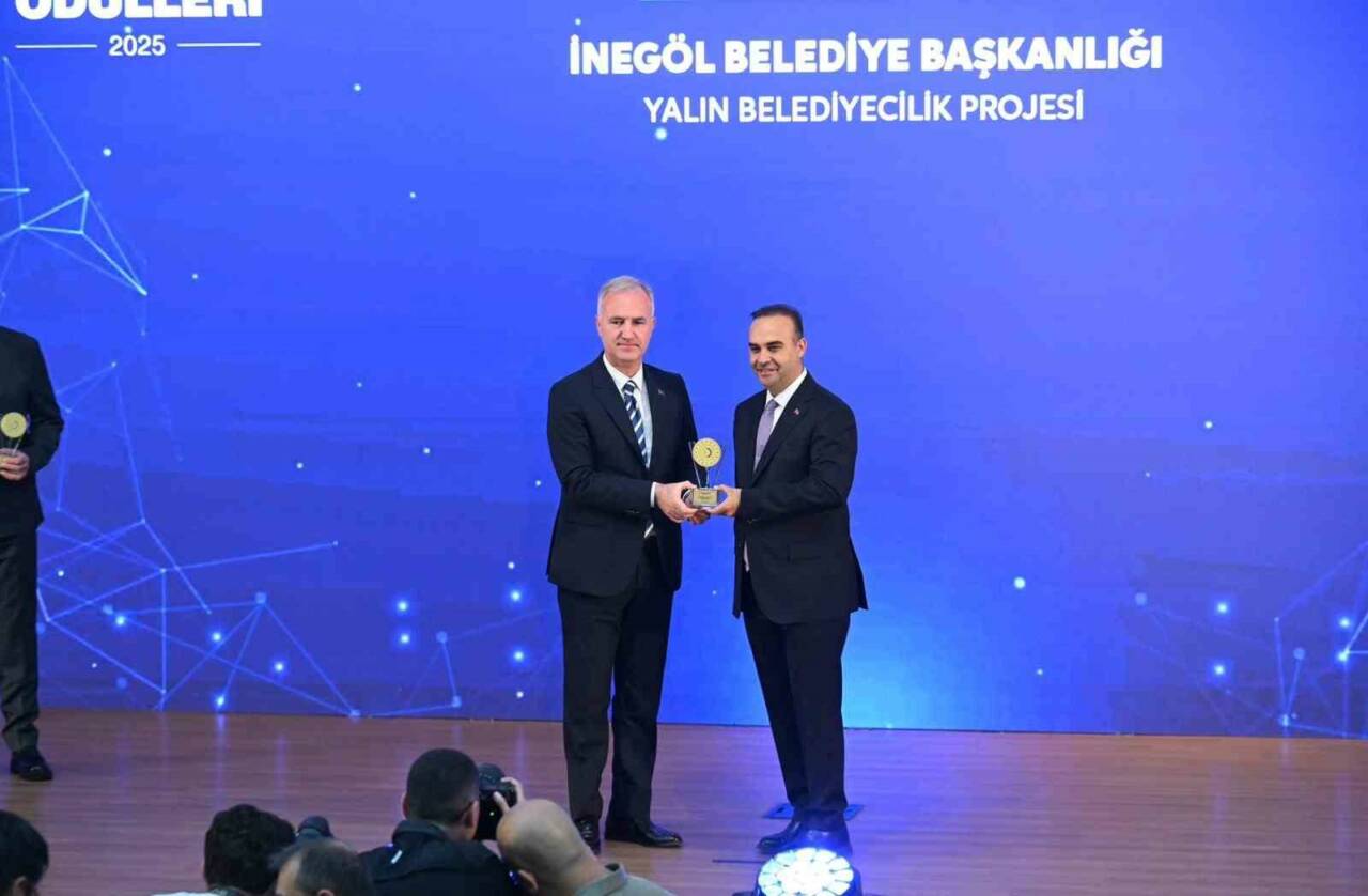 inegol belediyesine bakanliktan odul 63ebc209f328
