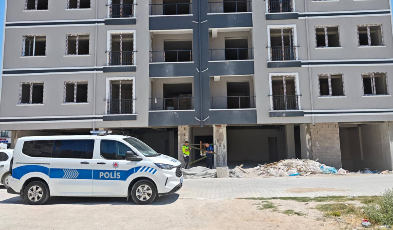 İnşaatta feci ölüm 1 insaatta feci olum 7683c99398b2