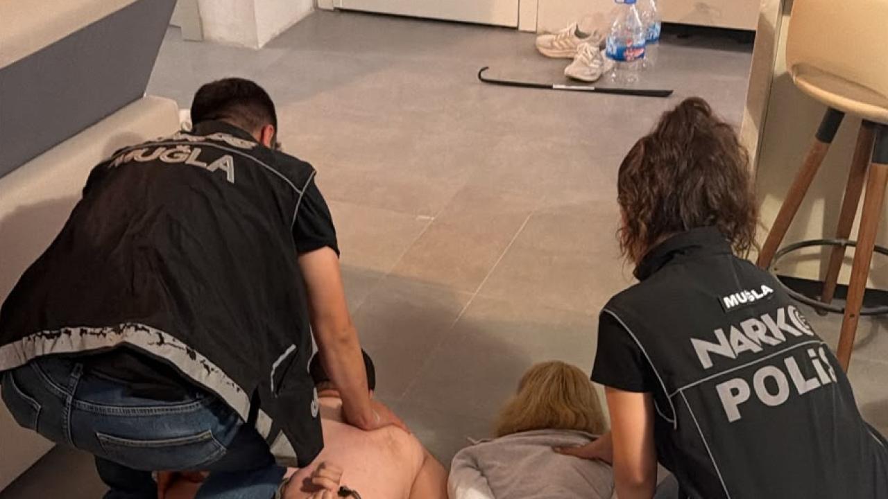 Interpol tarafından kırmızı bültenle aranan zanlı yakalandı 1 interpol tarafindan kirmizi bultenle aranan zanli yakalandi 68166de5ccd9