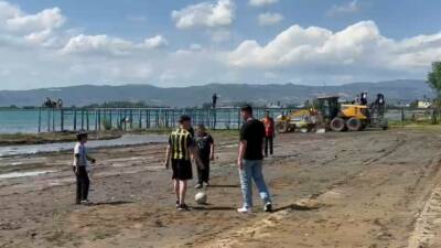 Türkiye'nin 5'inci, Marmara Bölgesi'nin ise en büyüğü olan İznik Gölü