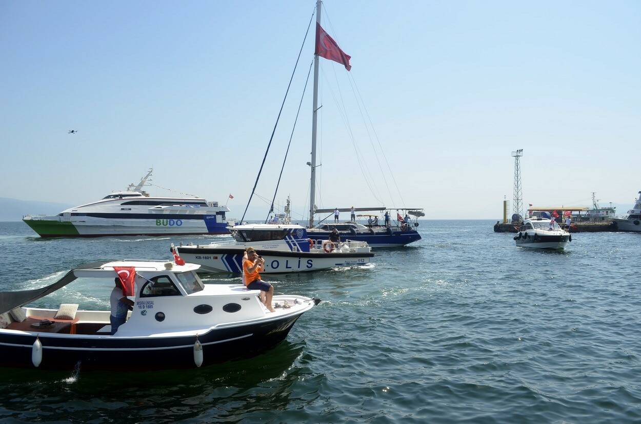 Kabotaj Bayramı'nın 100.yılına Mudanya'da coşkulu kutlama 2 kabotaj bayraminin 100yili mudanyada denizcilik coskusu 31e52742ba3a