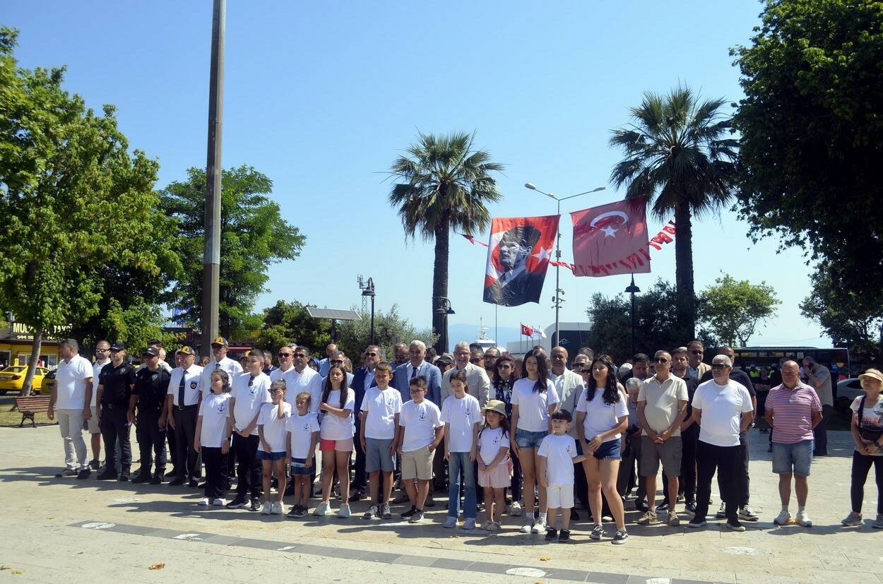 Kabotaj Bayramı'nın 100.yılına Mudanya'da coşkulu kutlama 4 kabotaj bayraminin 100yili mudanyada denizcilik coskusu 7de6fd727124