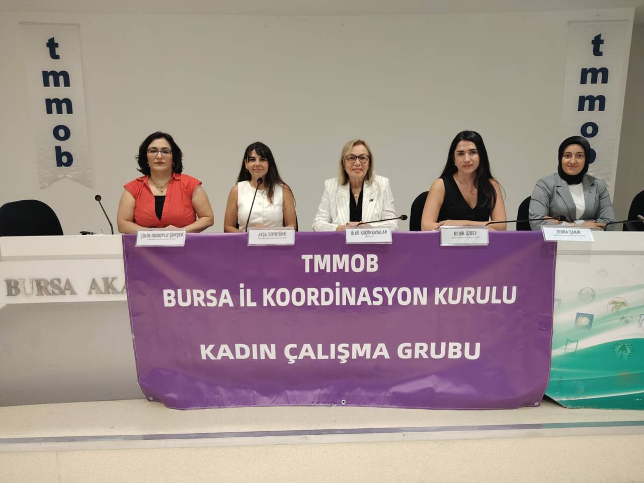 TMMOB'un kadın başkanlarından deneyim paylaşımı 1 TMMOB'un Kadın Başkanları paneli gerçekleştirildi