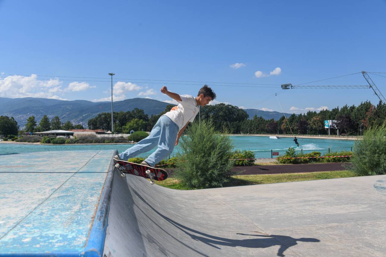 Türkiye’nin en iyi kaykaycıları Bursa'da! Sukaypark’ta nefes kesen yarış 11 Türkiye’nin En İyi Kaykaycıları Osmangazi’de Nefes Kesti (Görüntülü)