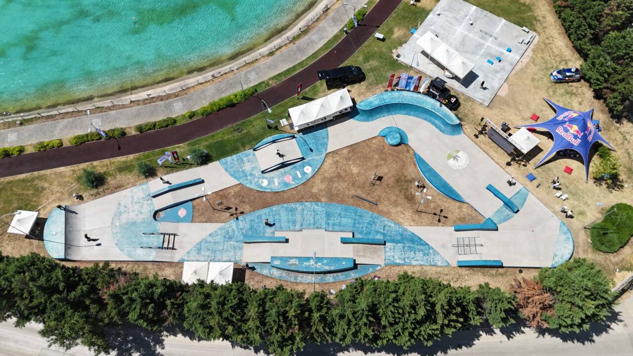 Türkiye’nin en iyi kaykaycıları Bursa'da! Sukaypark’ta nefes kesen yarış 5 Türkiye’nin En İyi Kaykaycıları Osmangazi’de Nefes Kesti (Görüntülü)
