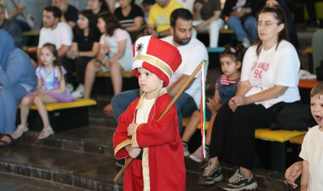 Bursa’nın en küçük Mehteran’ı Osmangazi Belediyesi’nin her pazar günü Panorama 1326 Bursa Fetih Müzesi’nde