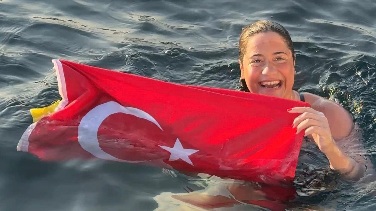 Milli yüzücü Aysu Türkoğlu'ndan rekor 1 milli yuzucu aysu turkoglundan rekor 3006727b2966