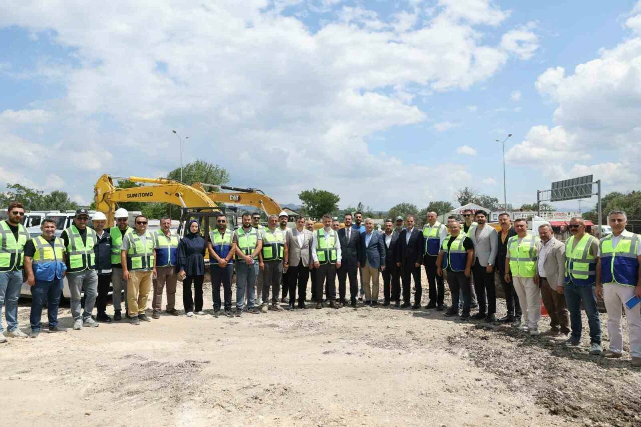 Mudanya yolundaki ulaşım projeleri ne durumda? Başkan Vekili Biba yerinde inceledi 3 mudanya yolundaki ulasim projeleri ne durumda baskan vekili biba yerinde inceledi 855db1229611
