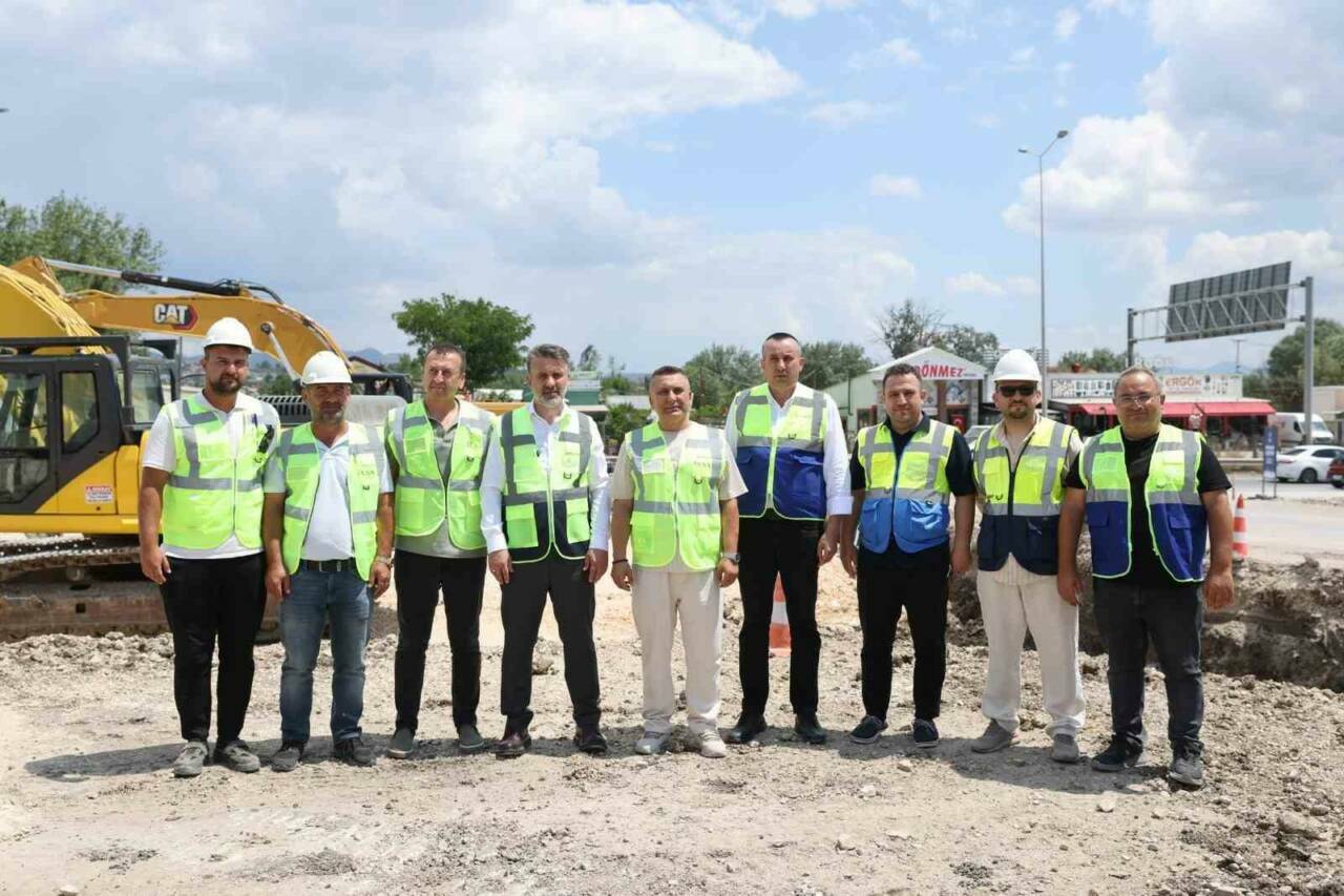 Mudanya yolundaki ulaşım projeleri ne durumda? Başkan Vekili Biba yerinde inceledi 2 mudanya yolundaki ulasim projeleri ne durumda baskan vekili biba yerinde inceledi a40ddefb03d0