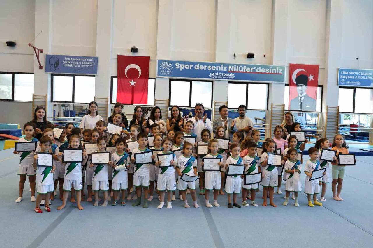 Nilüfer'in Yaz Spor Okulları’nda ilk dönem tamamlandı 1 niluferin yaz spor okullarinda ilk donem tamamlandi c069bcf58db9