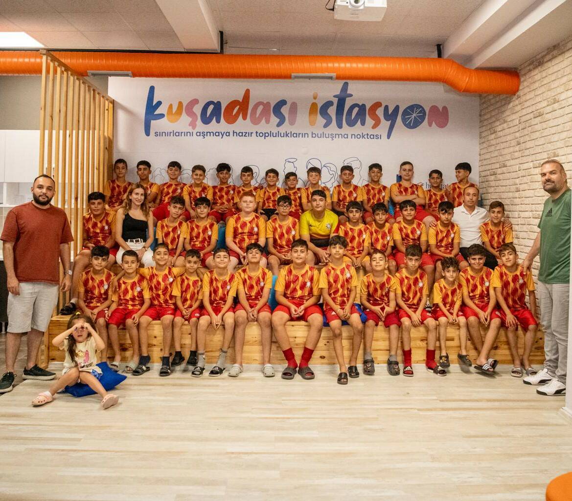 Nusaybinli çocuklar ilk kez denizle buluştu 1 nusaybinli cocuklar ilk kez denizle bulustu e7017d77b2a1