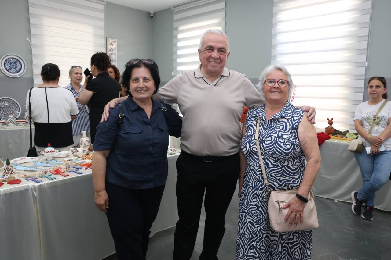Bursa'nın olgun gençlerinden yıl sonu sergisi 2 Fwd: (FOTOĞRAFLI) NİLÜFER'İN 'OLGUN GENÇLER'İNDEN YIL SONU SERGİSİ