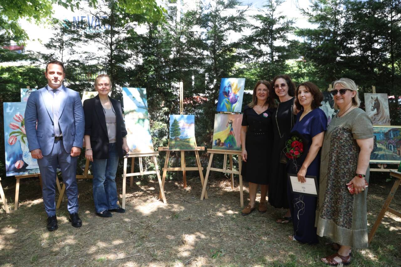 Bursa'nın olgun gençlerinden yıl sonu sergisi 6 Fwd: (FOTOĞRAFLI) NİLÜFER'İN 'OLGUN GENÇLER'İNDEN YIL SONU SERGİSİ