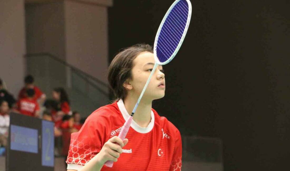 Osmangazi Belediyesporlu Nihan Tahran Avrupa yolunda Güçlü altyapısıyla Türk badmintonuna değer katan Osmangazi Belediyespor, yetiştirdiği sporcu