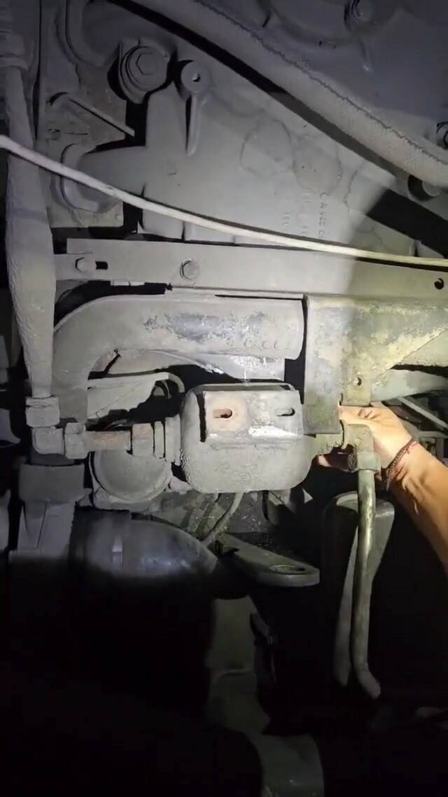 Otobüsteki gizli bölmeden servet çıktı 2 otobusteki gizli bolmeden servet cikti 3accfab2634d