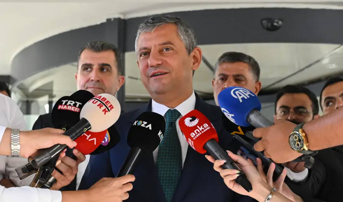 Özgür Özel ve ekibinden yeni parti için ilk somut adım "Mutlak butlan" kararı nedeniyle süren tartışmaların sonunda CHP'den ayrılmaya karar