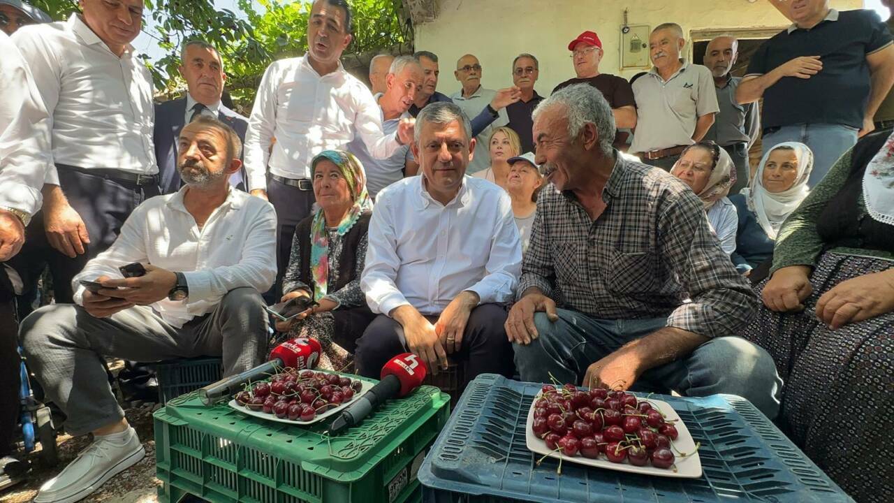 Özgür Özel: En son bir kişi kalsak da biz bu yoldan dönmeyiz 1 ozgur ozel en son bir kisi kalsak da biz bu yoldan donmeyiz 192a32a58339