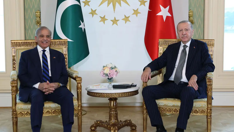 Cumhurbaşkanı Erdoğan: Savaş bağımlısı İsrail’e fırsat verilmemeli Cumhurbaşkanı Recep Tayyip Erdoğan, Pakistan Başbakanı Şahbaz Şerif ile görüşme