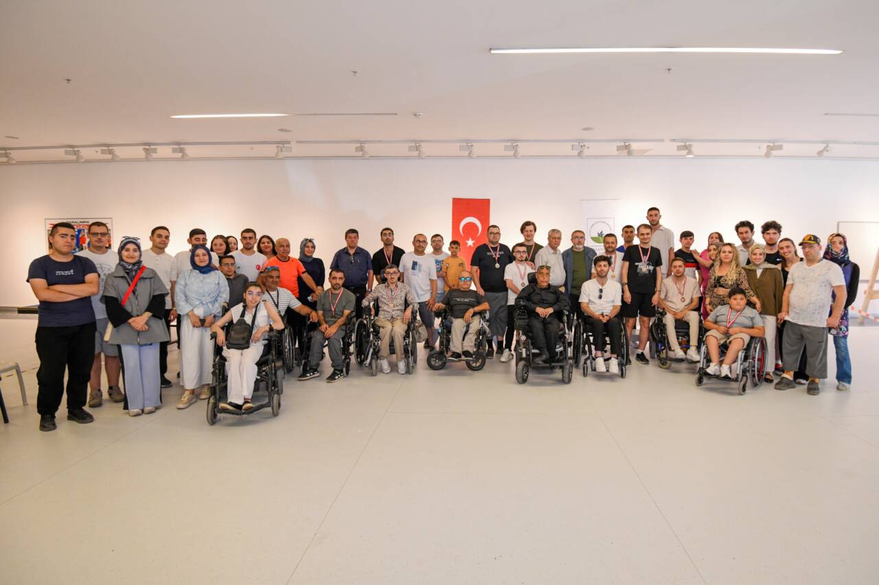 Bursa'da sporun birleştirici gücü engelleri aştı 11 Bursa'da sporun birleştirici gücü engelleri aştı