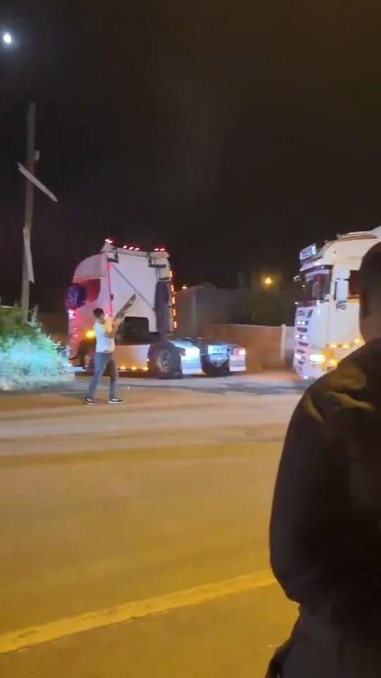 Pompalı tüfek dehşeti 1 pompali tufek dehseti 5ba731b1e1de