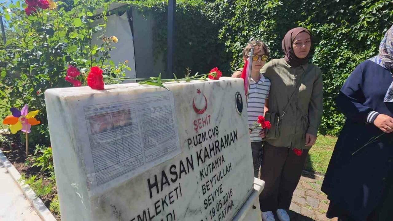 Şehit babasına her karne dönemi sözünü tutuyor 1 sehit babasina her karne donemi sozunu tutuyor d0916894f9ad