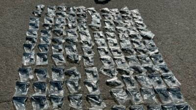 İstanbul'da yolcu otobüsünün yakıt deposuna yapılan gizli bölmede saklanmış 120