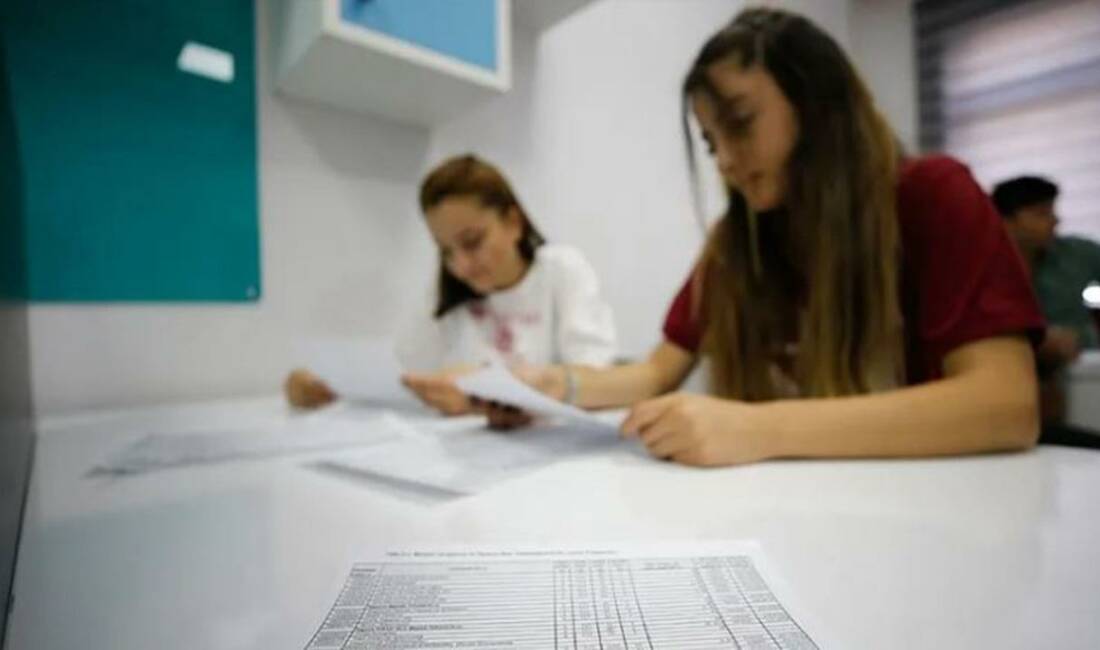 LGS tercihleri için yarın son gün Milli Eğitim Bakanlığınca (MEB) Liselere Geçiş Sistemi (LGS) kapsamındaki merkezi