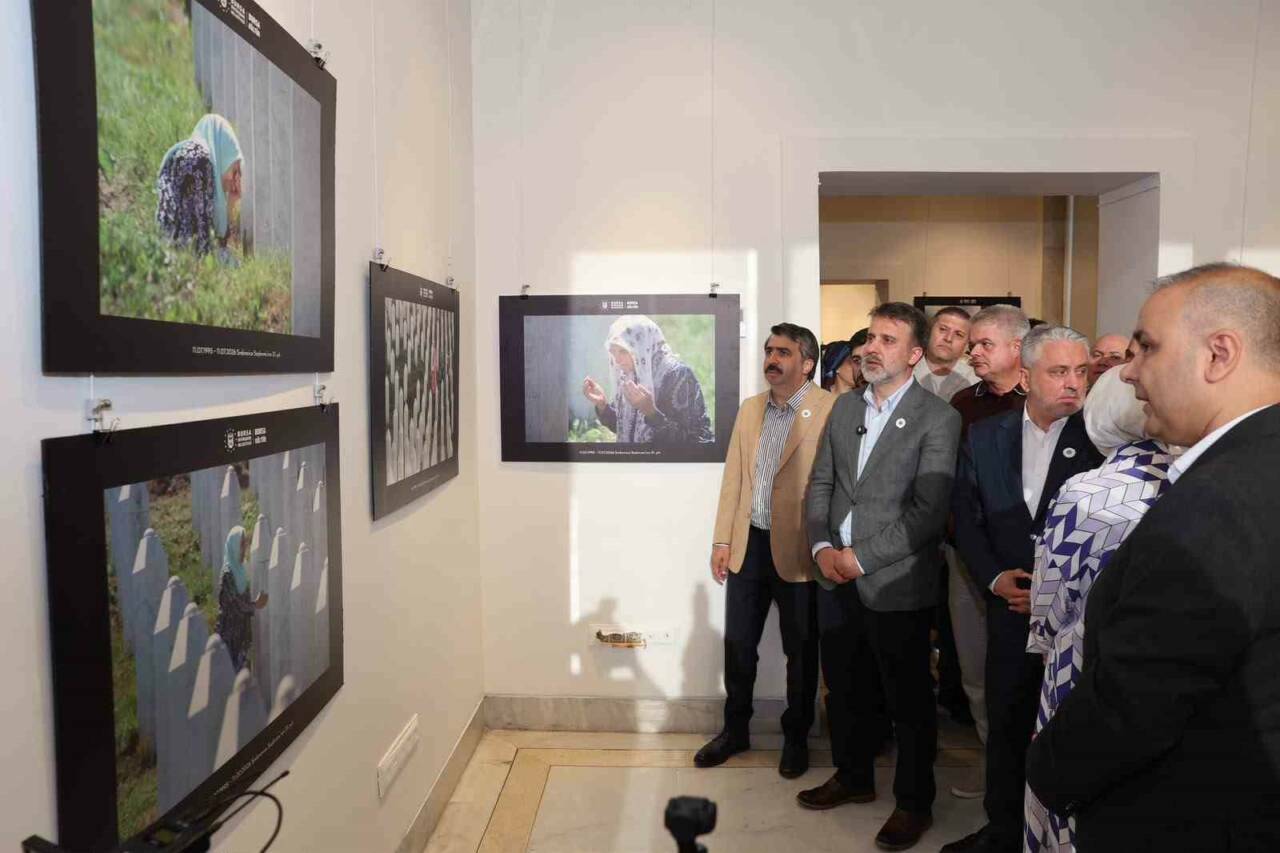 Srebrenitsa Soykırımı’nda hayatını kaybedenler Bursa’da anıldı 2 srebrenitsa soykiriminda hayatini kaybedenler bursada anildi 5bd65ad1e404