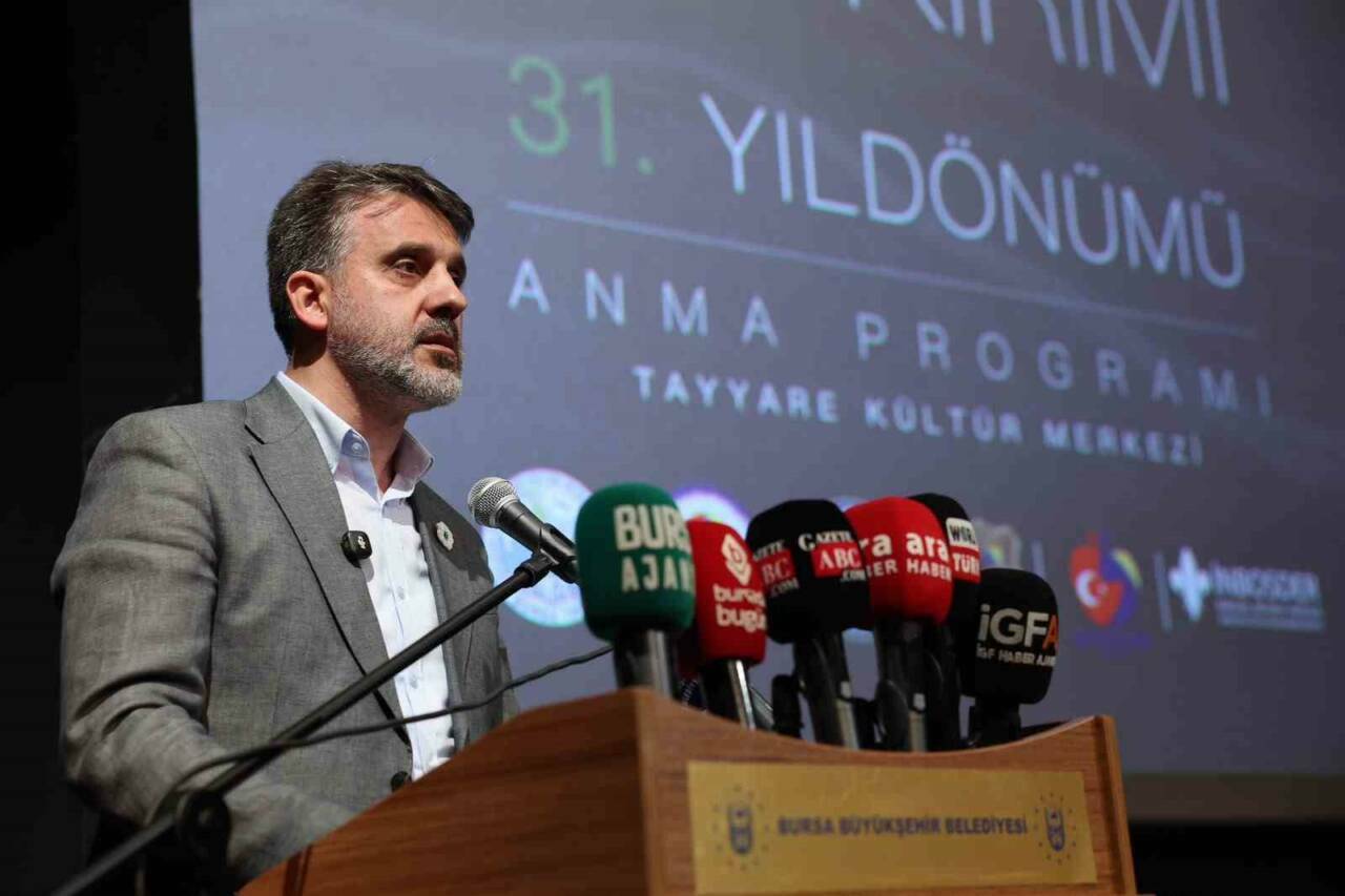 Srebrenitsa Soykırımı’nda hayatını kaybedenler Bursa’da anıldı 6 srebrenitsa soykiriminda hayatini kaybedenler bursada anildi eb67dd63b9ff