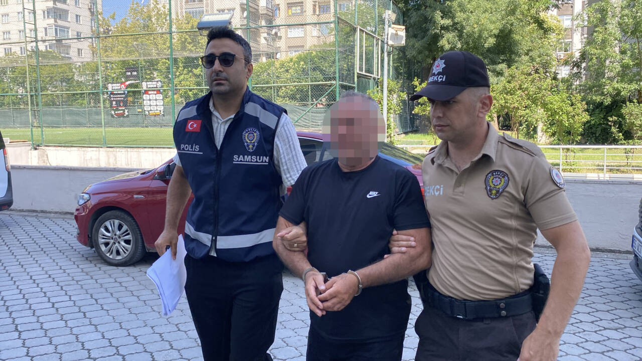 tartistigi oglunun burnunu catlatti f29fdeecd327