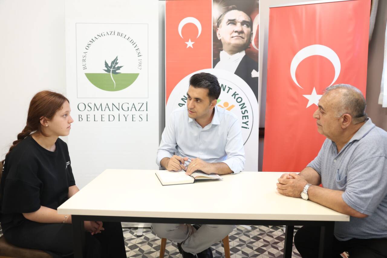 Osmangazi Belediyesi'nden öğrencilere ücretsiz tercih desteği 2 tercih destegi 1