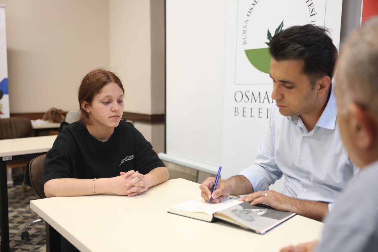 Osmangazi Belediyesi'nden öğrencilere ücretsiz tercih desteği 3 tercih destegi 5