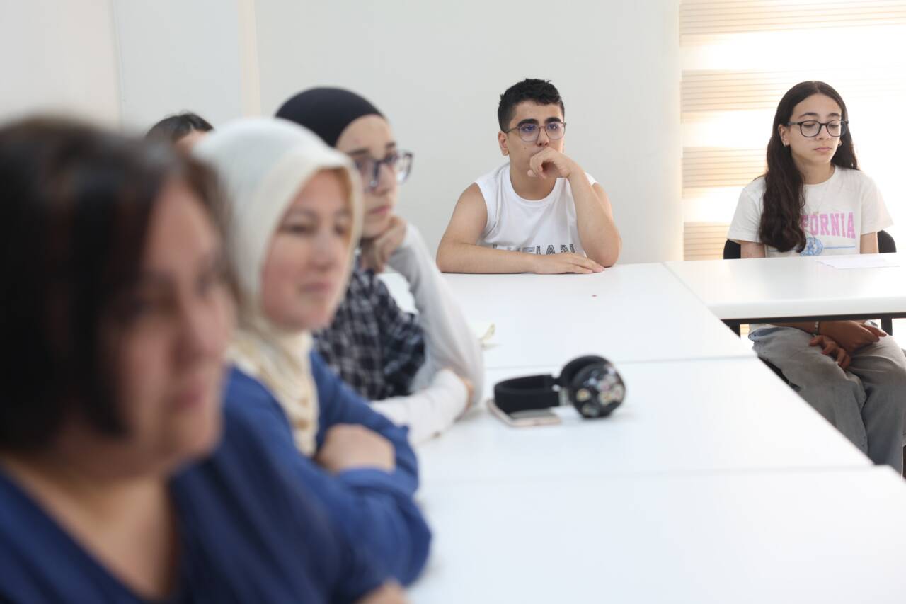 Osmangazi Belediyesi gençlerin yanında 8 Osmangazi Belediyesi gençlerin yanında