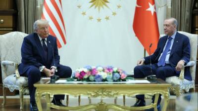NATO Ankara Zirvesi'nde Cumhurbaşkanı Erdoğan ile görüşen ABD Başkanı Trump,