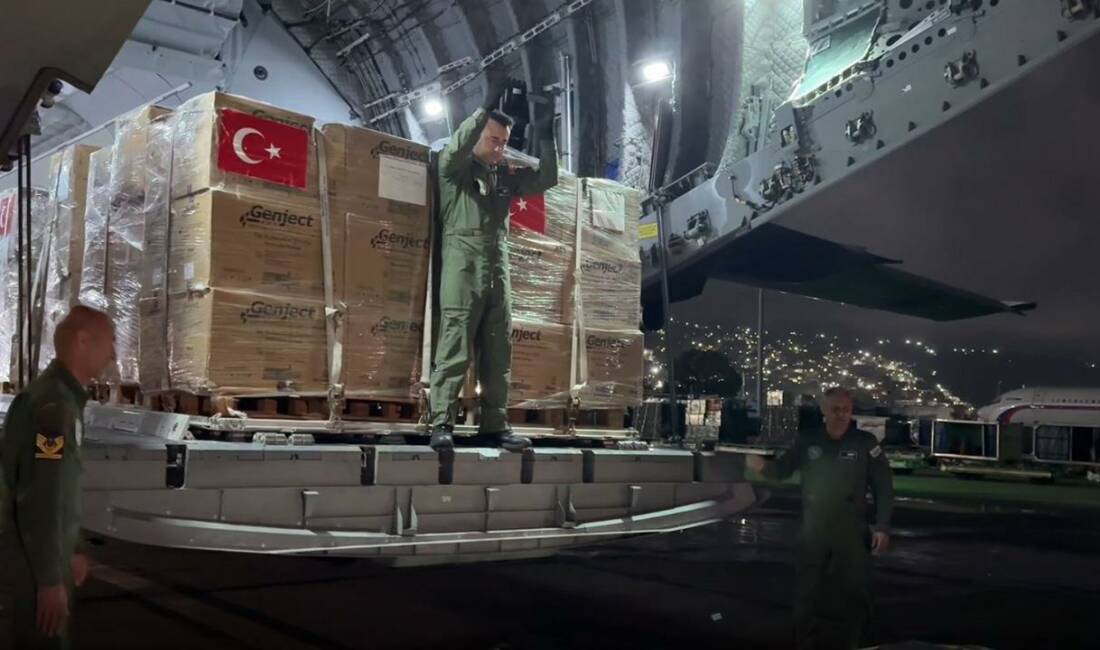 Türkiye’den Venezuela’ya 30 tonluk insani yardımı Deprem felaketinin ardından Türkiye'den gönderilen 30 ton insani yardım malzemesi
