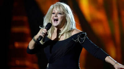 "Total Eclipse of the Heart" ve "Holding Out for a