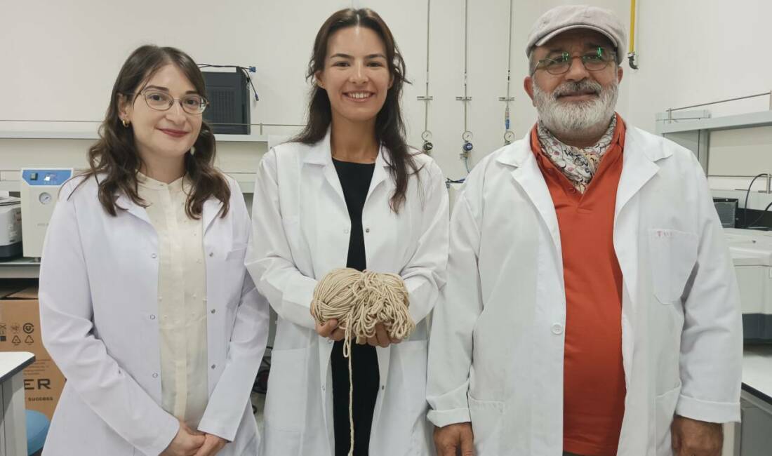 Uyku bozukluğu sorunu olanlar dikkat! Bursa Teknik Üniversitesi’nden ‘Uyutan İplik’ formülü Bursa Teknik Üniversitesi (BTÜ) akademisyenleri, uyku bozukluğu ve stresle mücadeleye