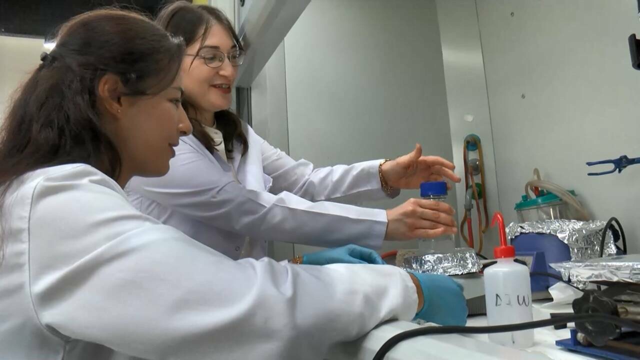 Uyku bozukluğu sorunu olanlar dikkat! Bursa Teknik Üniversitesi'nden ‘Uyutan İplik’ formülü 3 uyku bozuklugu sorunu olanlar dikkat bursa teknik universitesinden uyutan iplik formulu ff356bf34355