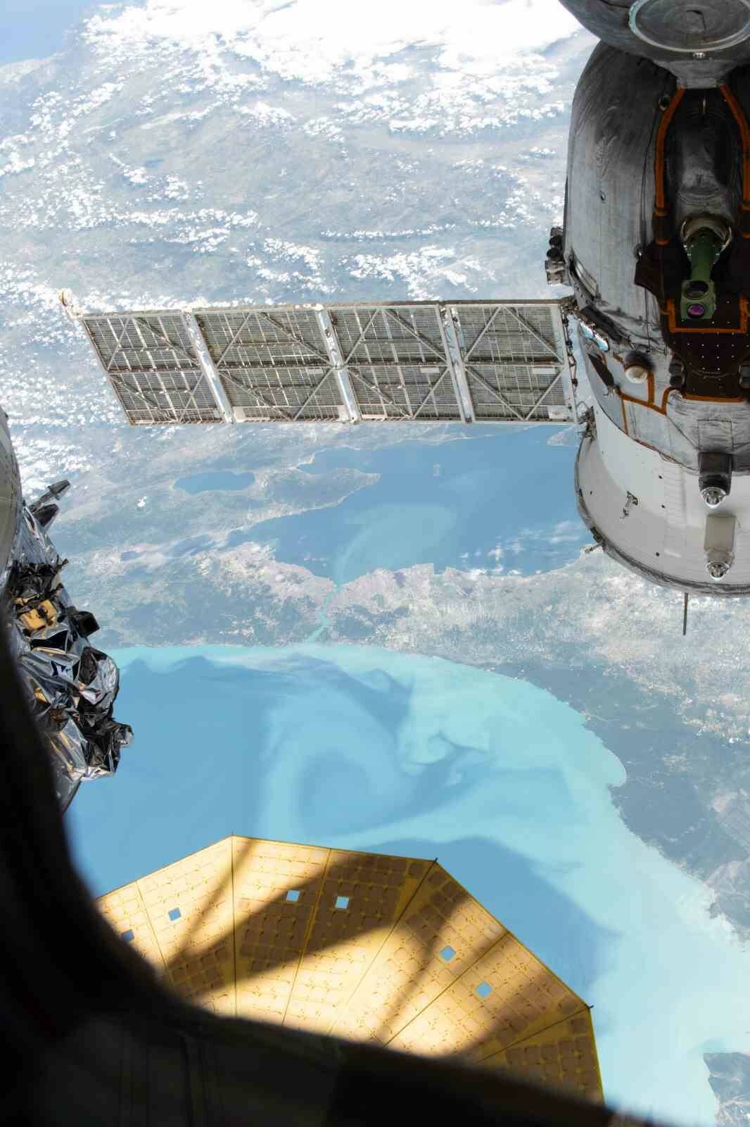 NASA'dan İstanbul paylaşımı 1 uzaydan istanbulun turkuaz hali goruntulendi 458d4352b32a
