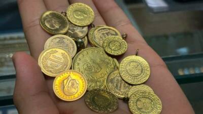 ​Gram ve çeyrek altındaki ani geri çekilmenin ardından Bursa Kapalıçarşı'da