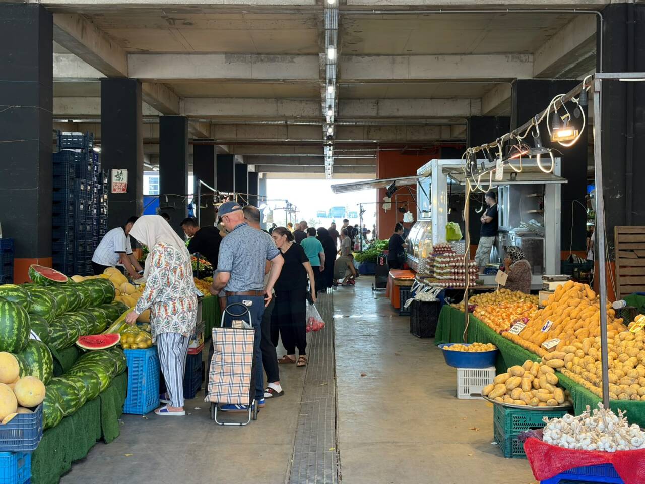 Bursa'da 120 liralık fiyatıyla pazarın şampiyonu! İşte tezgahtaki en yüksek ve en düşük ürünler 9 whatsapp image 2026 07 03 at 162840