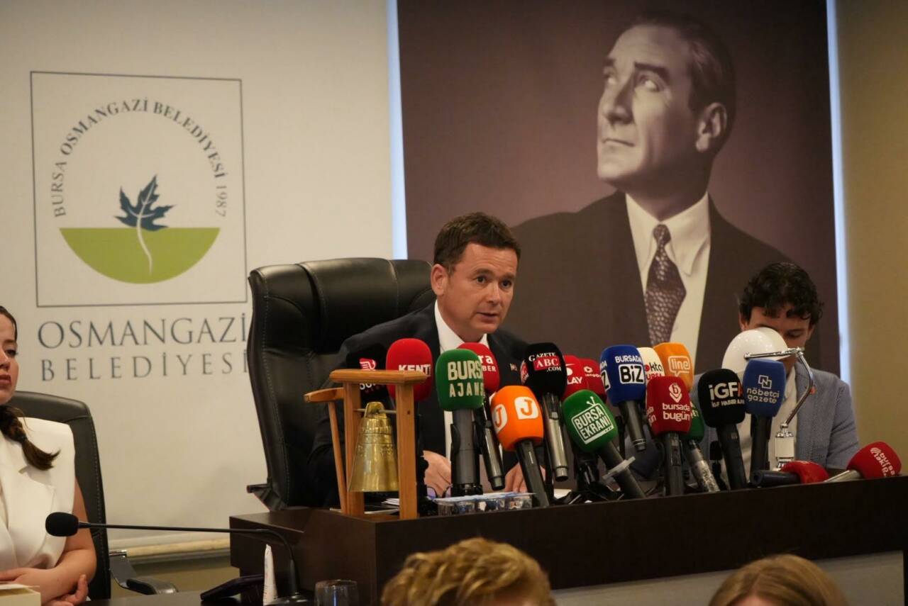 Bursa'da yanan mahalleyle ilgili yeni ihale! Başkan Aydın duyurdu 2 whatsapp image 2026 07 08 at 161621 3