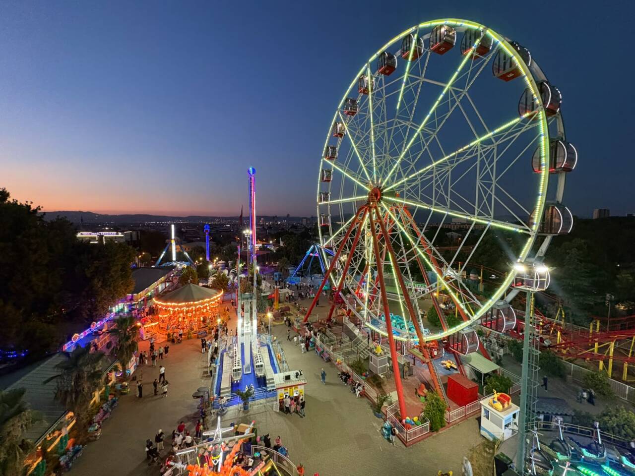 Bursa'da bir neslin çocukluğunun geçtiği Lunapark'ta yeni fiyatlar ne kadar? 12 whatsapp image 2026 07 12 at 163608 3