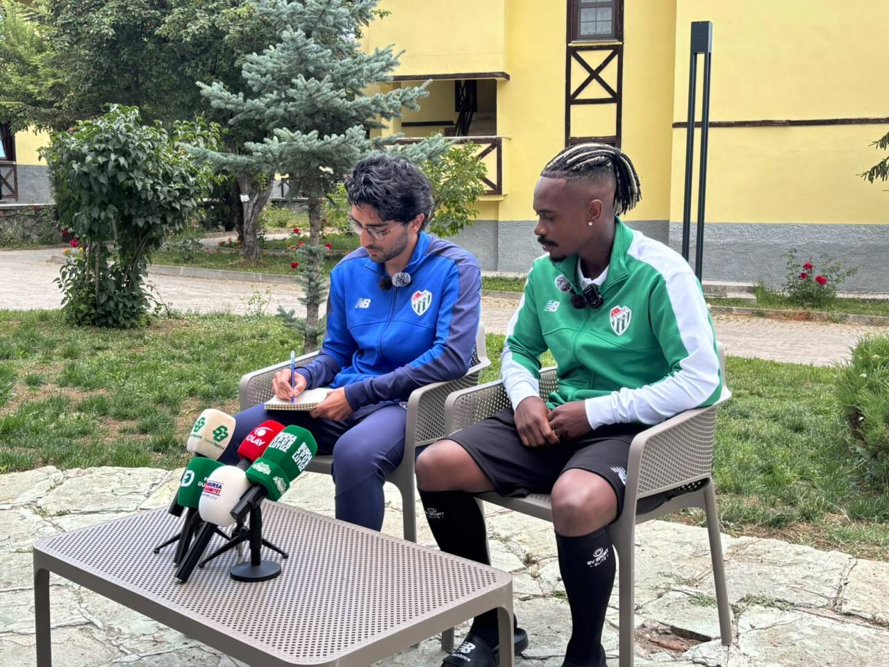 Bursaspor’un yeni 10 numarasından mesaj var! 3 whatsapp image 2026 07 13 at 184729