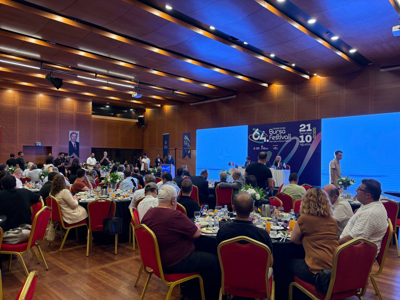 Bursa Festivali başlıyor: Bu yıl bir ilk olacak! İşte sahne alacak isimler... 4 whatsapp image 2026 07 14 at 104008