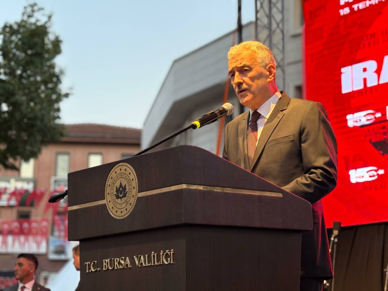 Bursa'da 15 Temmuz ruhu arşa çıktı! Meydanlar doldu taştı 7 whatsapp image 2026 07 15 at 205512 1